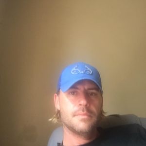 Meet your Posher, Travis